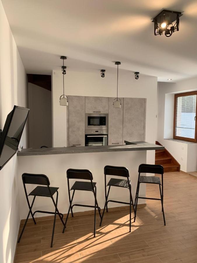Apartmany Holiday Ostrava Bagian luar foto
