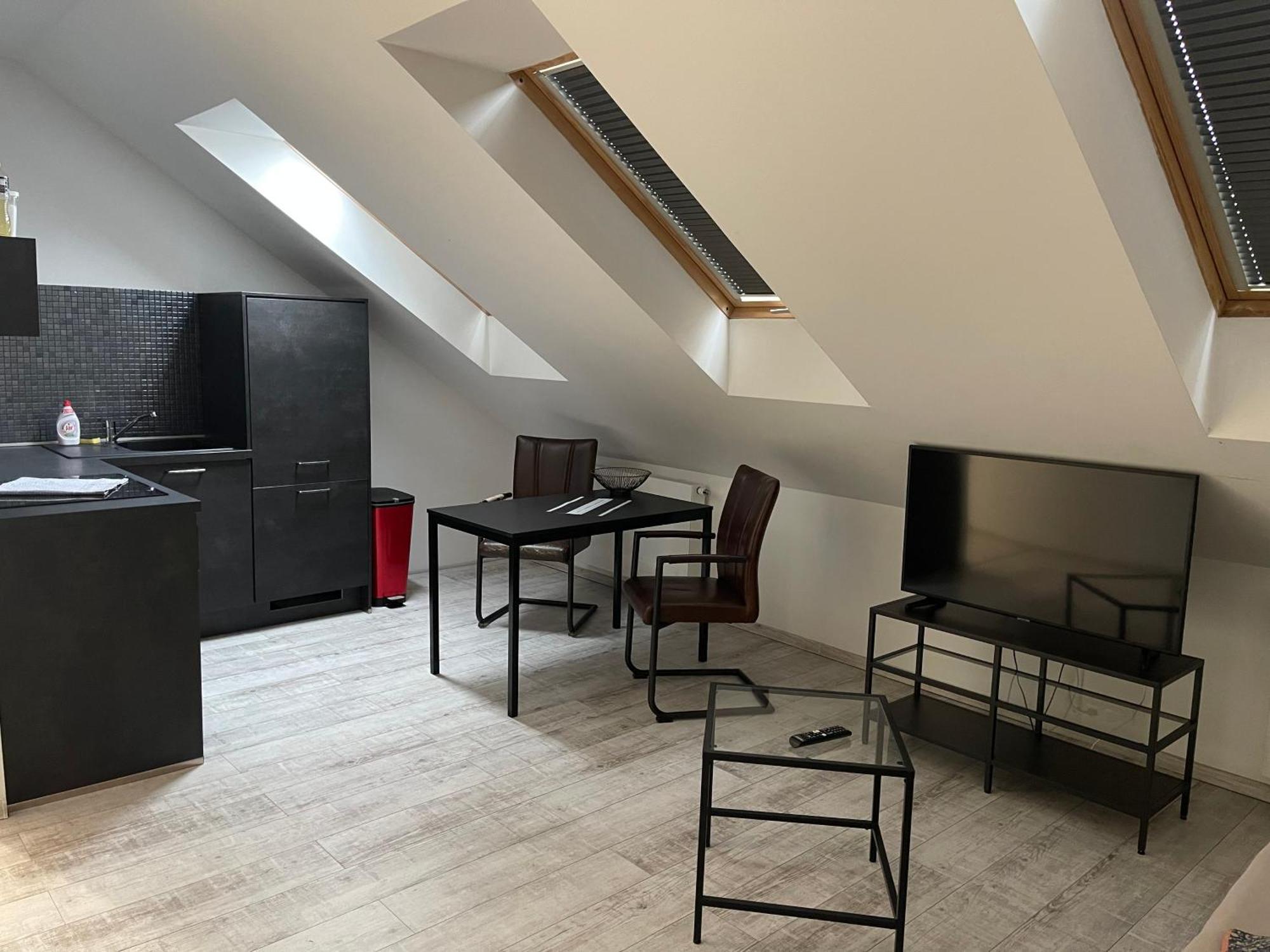 Apartmany Holiday Ostrava Bagian luar foto